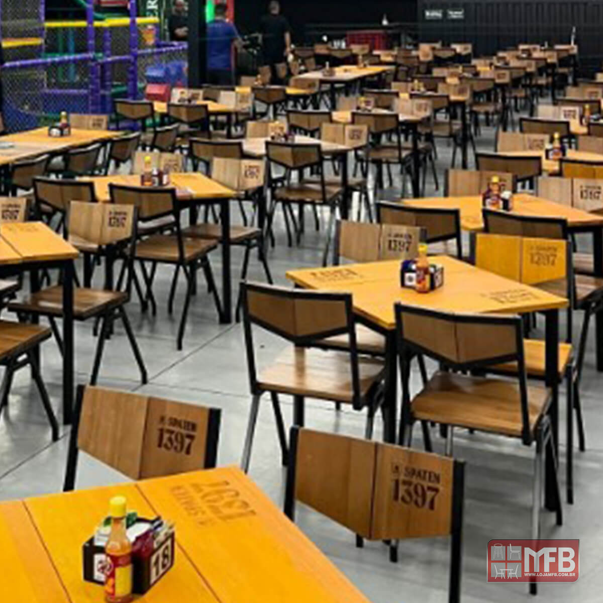 CADEIRA SPATEN FIXA 8